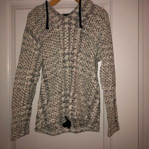 Top Shop black and White sweatshirt